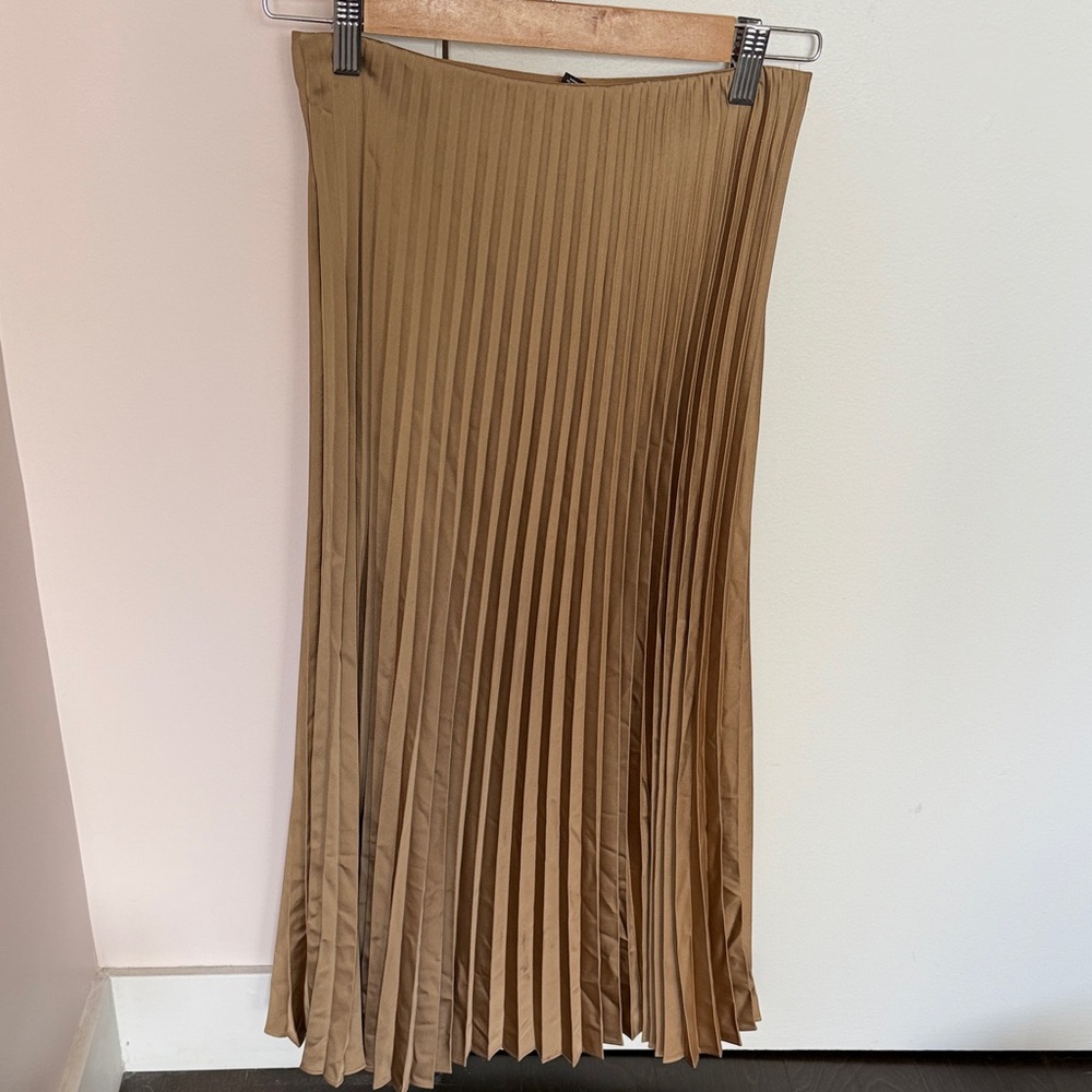 J. Crew Camel Pleated Midi Skirt NWT XXS